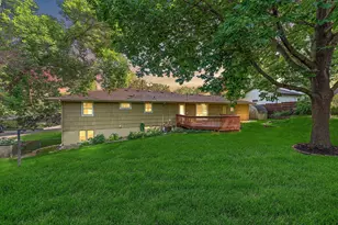 1905 W 140th St, Burnsville, MN 55337 - Photo 2