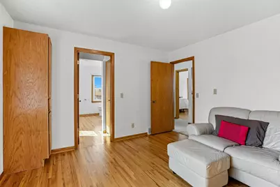 1050 Carlton Avenue, Faribault, MN 55021 - Photo 16