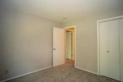 4848 Grenwich Trail N, Oakdale, MN 55128 - Photo 12