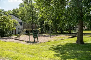 4848 Grenwich Trail N, Oakdale, MN 55128 - Photo 4