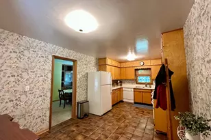 1115 Elmhurst Ave, Luverne, MN 56156 - Photo 8