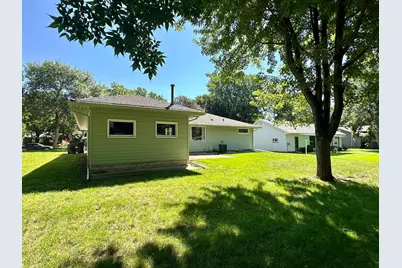 1115 Elmhurst Avenue, Luverne, MN 56156 - Photo 4