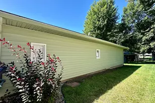 1115 Elmhurst Ave, Luverne, MN 56156 - Photo 36