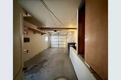 1115 Elmhurst Avenue, Luverne, MN 56156 - Photo 32