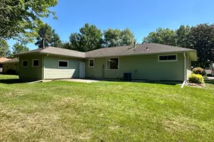 1115 Elmhurst Ave, Luverne, MN 56156 - Photo 4