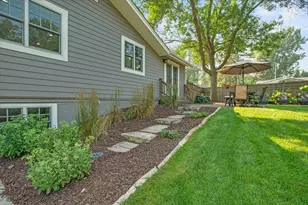 5536 Mirror Lakes Dr, Edina, MN 55436 - Photo 32
