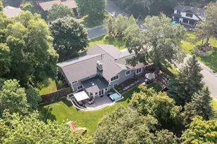 5536 Mirror Lakes Dr, Edina, MN 55436 - Photo 10