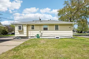 5125 Howe Ln, Brooklyn Center, MN 55429 - Photo 34