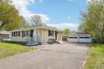 5125 Howe Lane, Brooklyn Center, MN 55429 - Photo 4