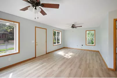 3219 Lyndale Avenue N, Minneapolis, MN 55412 - Photo 6