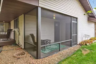 891 Garden View Dr, Apple Valley, MN 55124 - Photo 26