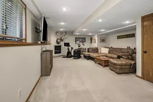 591 Autumn Oaks Ct, Eagan, MN 55123 - Photo 30