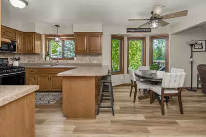 591 Autumn Oaks Court, Eagan, MN 55123 - Photo 14