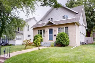 819 4th Ave NE, Austin, MN 55912 - Photo 1