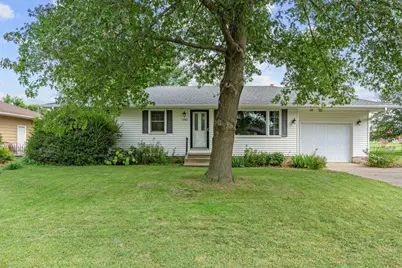 1002 14th Street W, Hastings, MN 55033 - Photo 1