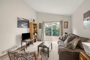 25649 Forest Blvd Ct, Wyoming, MN 55092 - Photo 6