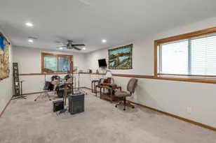25649 Forest Blvd Ct, Wyoming, MN 55092 - Photo 14