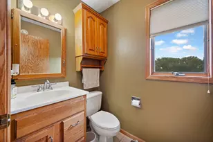 102 Ringer Dr, Sherburn, MN 56171 - Photo 36