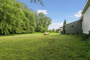 19100 310th St, New Prague, MN 56071 - Photo 10