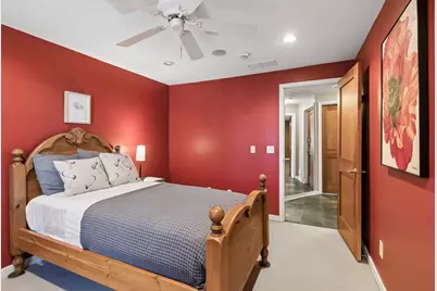 590 Montcalm Place, Saint Paul, MN 55116 - Photo 34