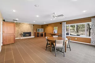 590 Montcalm Pl, Saint Paul, MN 55116 - Photo 32