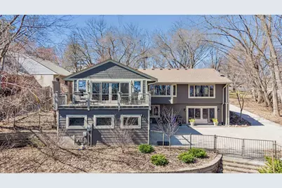 590 Montcalm Place, Saint Paul, MN 55116 - Photo 4