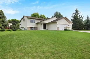 409 5th St NW, Saint Michael, MN 55376 - Photo 2