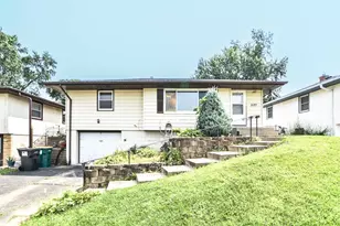 1127 9th Ave S, South Saint Paul, MN 55075 - Photo 1