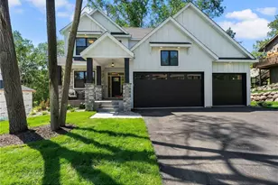 13Xx Clement St, Mendota Heights, MN 55118 - Photo 2