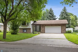 415 Brook Ave, Moorhead, MN 56560 - Photo 1