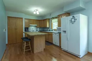 205 Prairie Ave NE, Staples, MN 56479 - Photo 10