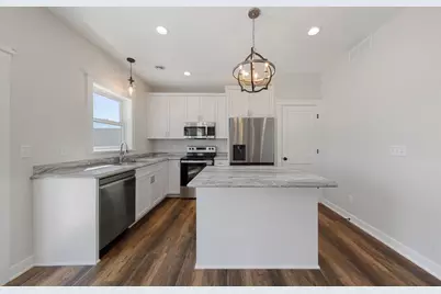 819 Viburnum Street, Belle Plaine, MN 56011 - Photo 4