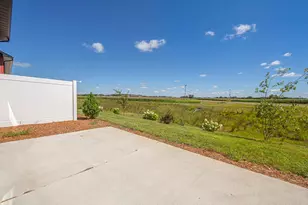 819 Viburnum St, Belle Plaine, MN 56011 - Photo 38