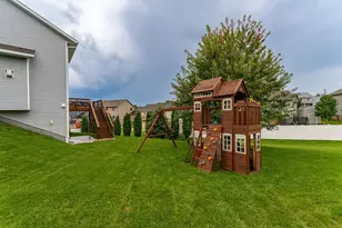 469 Manor Garden Ln NW, Rochester, MN 55901 - Photo 40