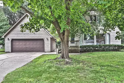 309 12th Avenue NW, Waseca, MN 56093 - Photo 1