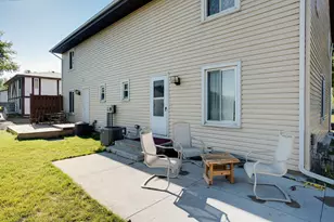 1272 Poppyseed Dr, New Brighton, MN 55112 - Photo 36