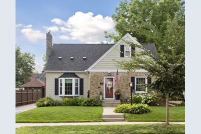 561 Cretin Avenue S, Saint Paul, MN 55116 - Photo 1