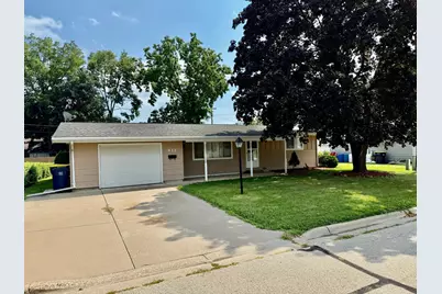 411 W Jewell Avenue, Lake City, MN 55041 - Photo 1