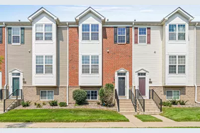 7917 Stratford Circle N, Shakopee, MN 55379 - Photo 1