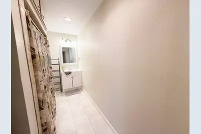 606 Morningside Drive, Worthington, MN 56187 - Photo 16