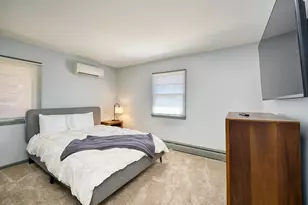 1284 Snelling Ave N, Saint Paul, MN 55108 - Photo 16