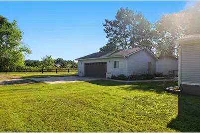 518 1/2 W 4th Street S, Pillager, MN 56473 - Photo 2