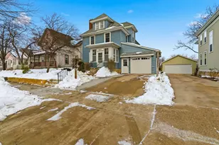 222 W Pleasant St, Mankato, MN 56001 - Photo 2