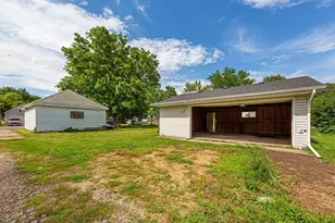 322 Park Row, Saint Peter, MN 56082 - Photo 28