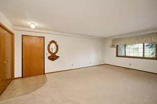 4130 3rd St NE, Columbia Heights, MN 55421 - Photo 8