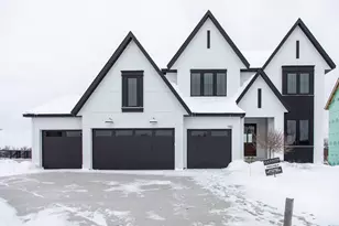 1986 Leaping Deer Cir, Medina, MN 55340 - Photo 1