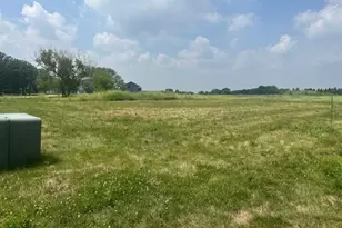 927 Jasmine Dr, Sartell, MN 56377 - Photo 1