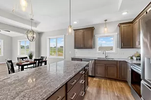 106 Fairway St., Zumbrota, MN 55992 - Photo 10