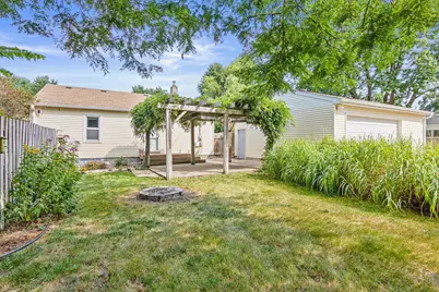 5527 Fremont Avenue N, Brooklyn Center, MN 55430 - Photo 36