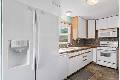 5527 Fremont Avenue N, Brooklyn Center, MN 55430 - Photo 12